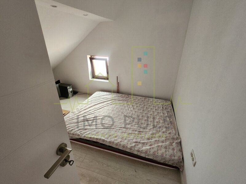 Dambovita, Sagului, casa individuala + un SAD cu acces din strada.
