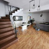 Casa pe calcan si SAD cu acces din strada